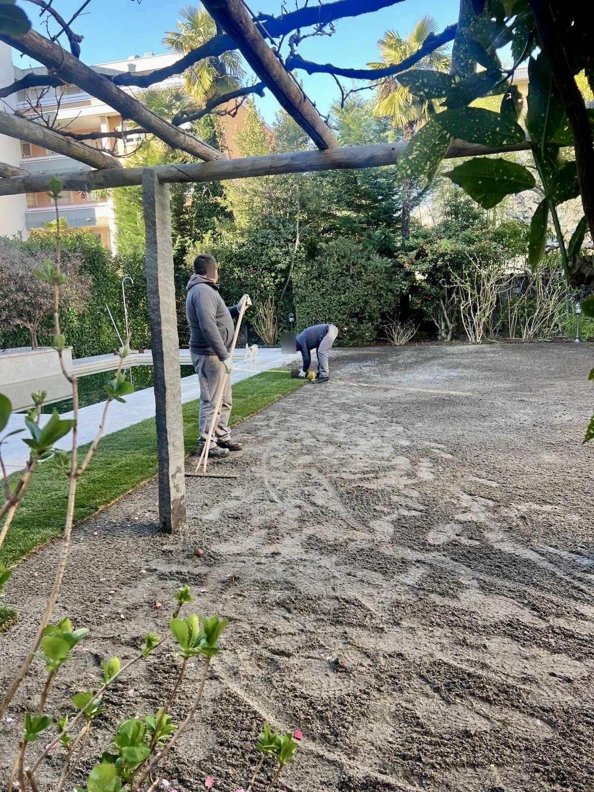 Livellamento del terreno — Giardinaggio, opera Nikola Giardini e Figli in Ticino